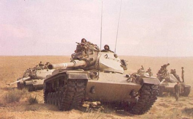 טנק מגח M60A1 מסדרת צ-817 בימים שבהם חי, לחם ובעט